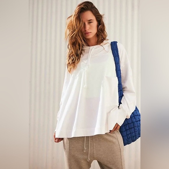 ▪️Free People Hot Shot Hooded Layer in White - Picture 2 of 5